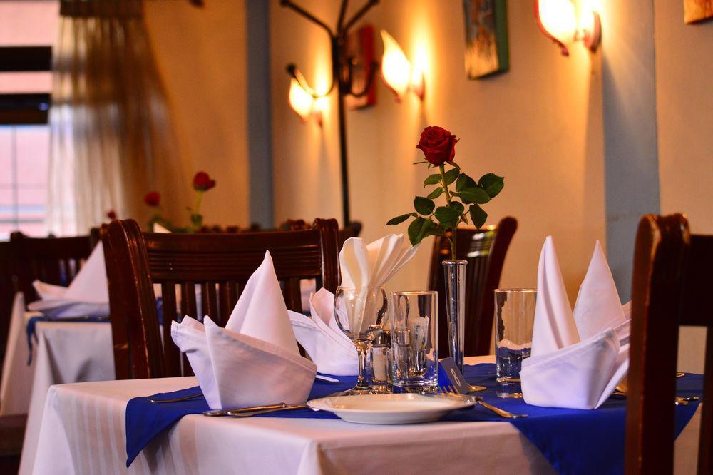 Global Hotel Addis Ababa Dış mekan fotoğraf