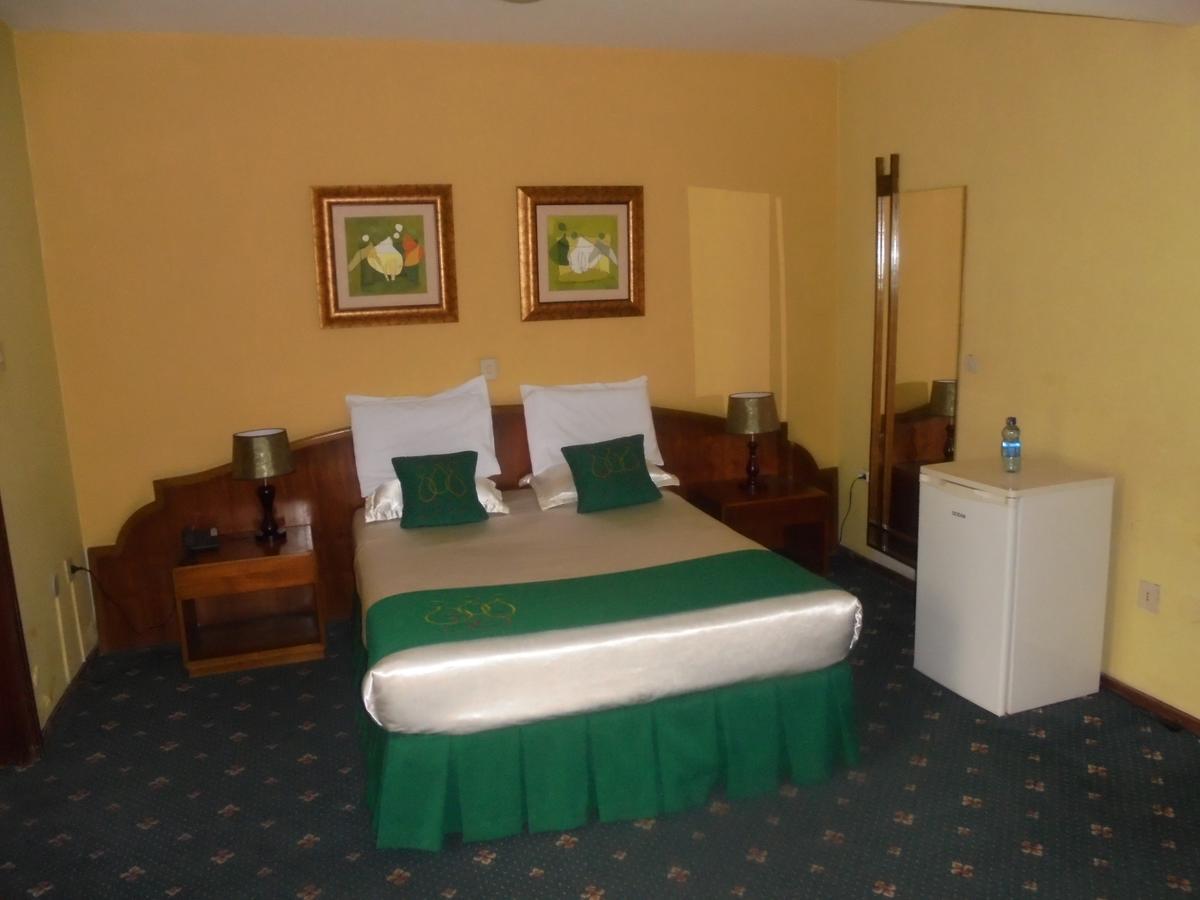 Global Hotel Addis Ababa Dış mekan fotoğraf