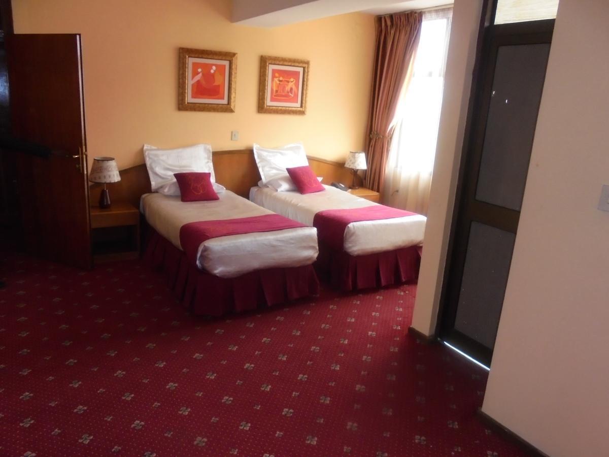Global Hotel Addis Ababa Dış mekan fotoğraf